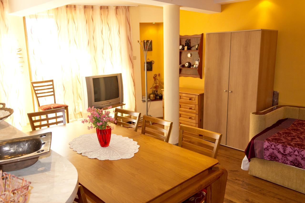 House Prodanovi โซโซโปล ภายนอก รูปภาพ